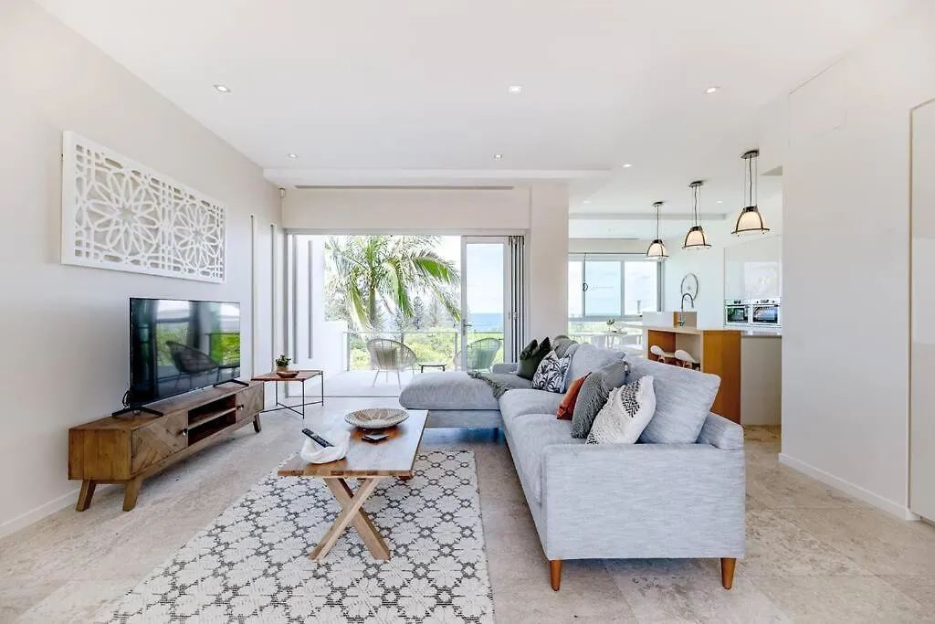 דירה סנשיין ביץ' The Platinum Luxury Villa ~ Walk To Beach, Village